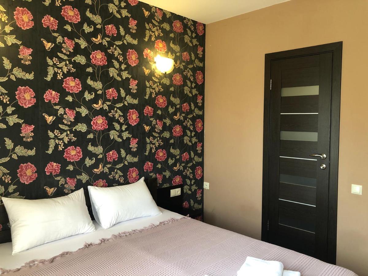 Gosti Hotel Odessa Eksteriør billede