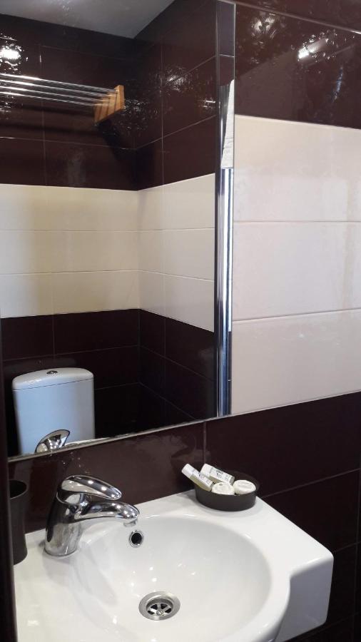Gosti Hotel Odessa Eksteriør billede
