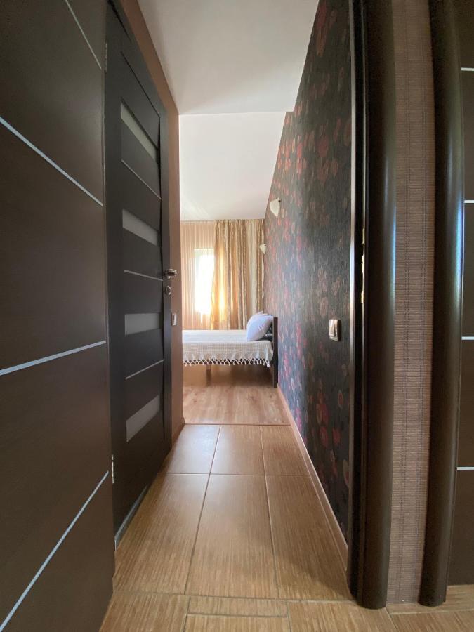 Gosti Hotel Odessa Eksteriør billede