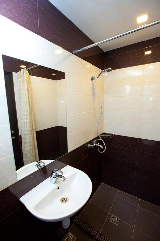 Gosti Hotel Odessa Eksteriør billede